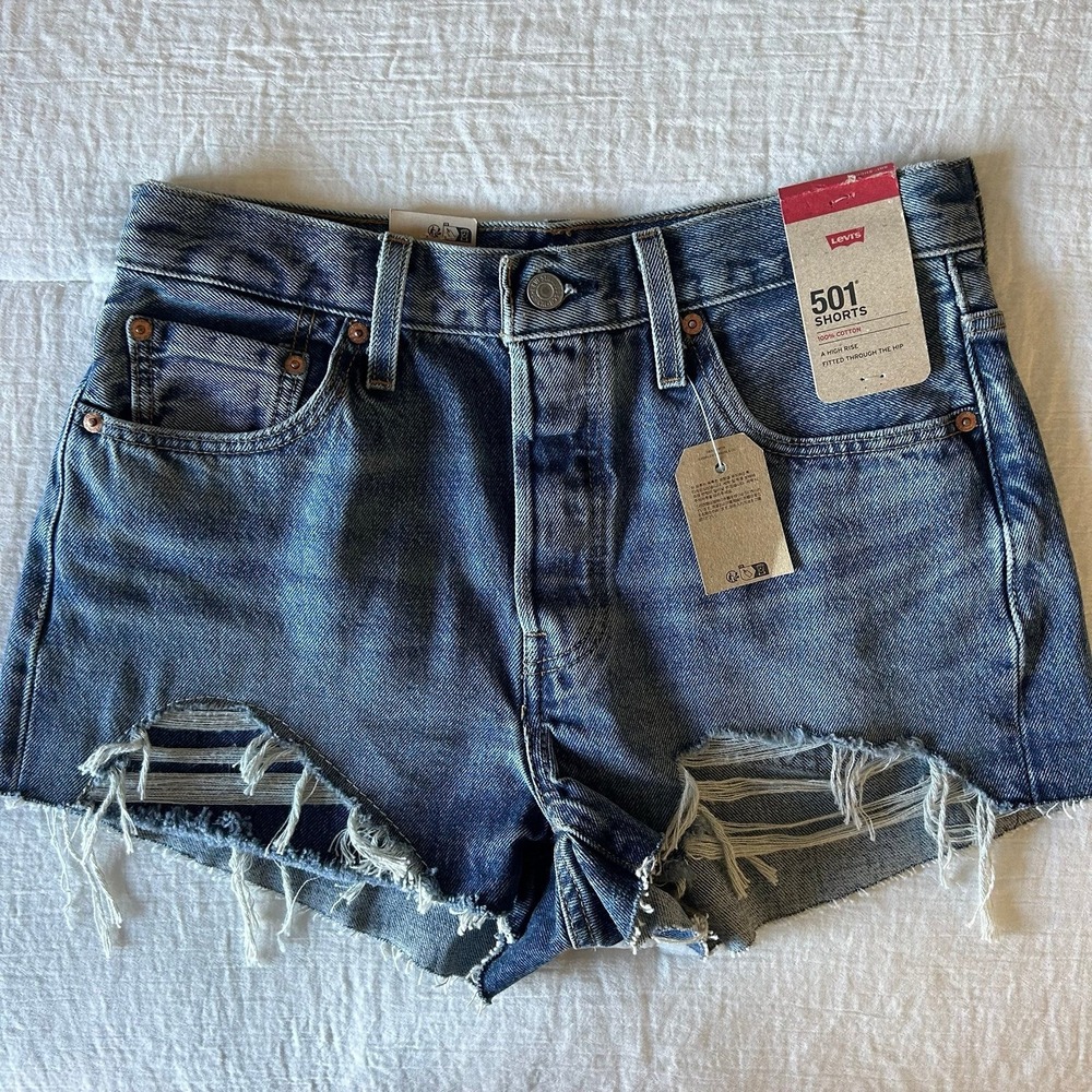 Levi's 501 Original HR Denim Cut Off Shorts Darn It Distressed 32 NWT - Picture 4 of 8